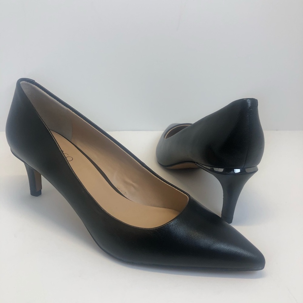 Franco Sarto Black Leather Tudor Pumps Sz 9.5